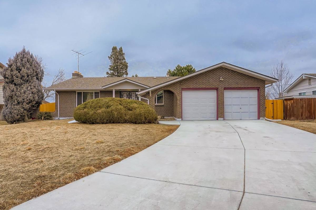 House for rent at 3296 S Geneva St, Denver, CO 80231