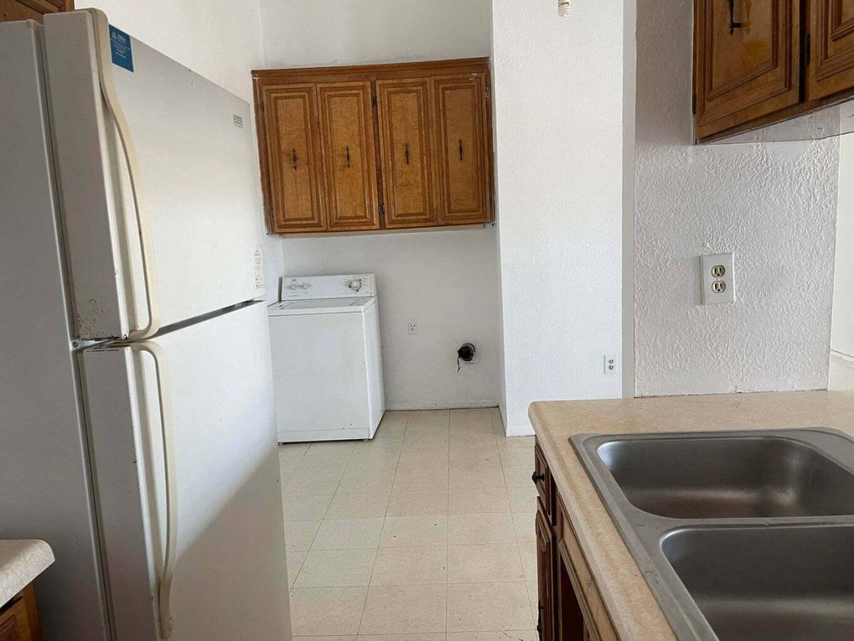 Apartment for rent at 7214 Dale Rd #2, El Paso, TX 79915