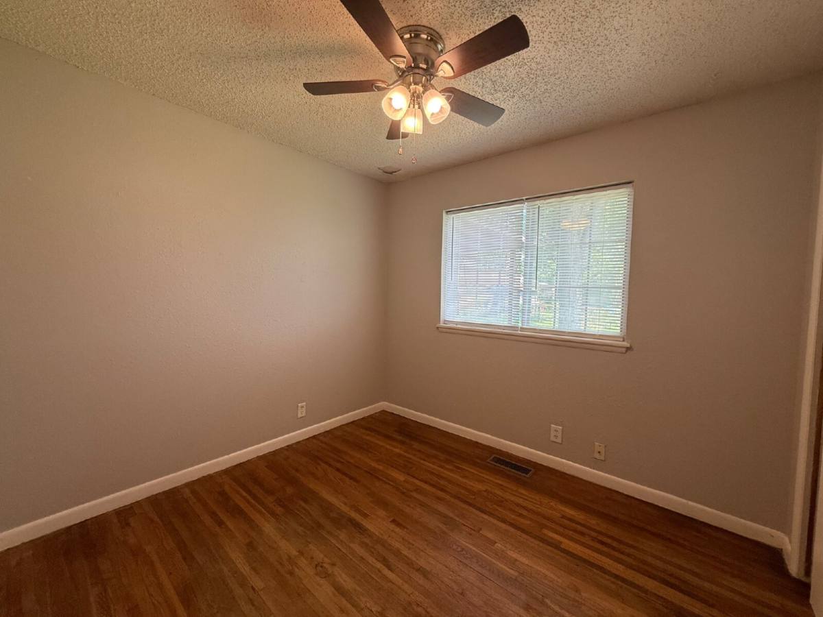 House for rent at 4805 Bermuda Circle, Sand Springs, OK 74063