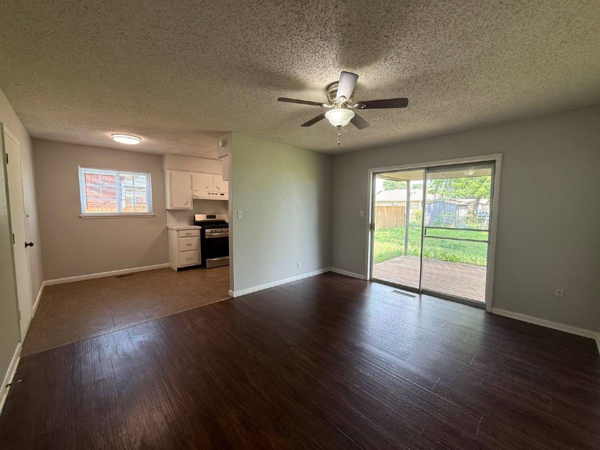 House for rent at 4805 Bermuda Circle, Sand Springs, OK 74063