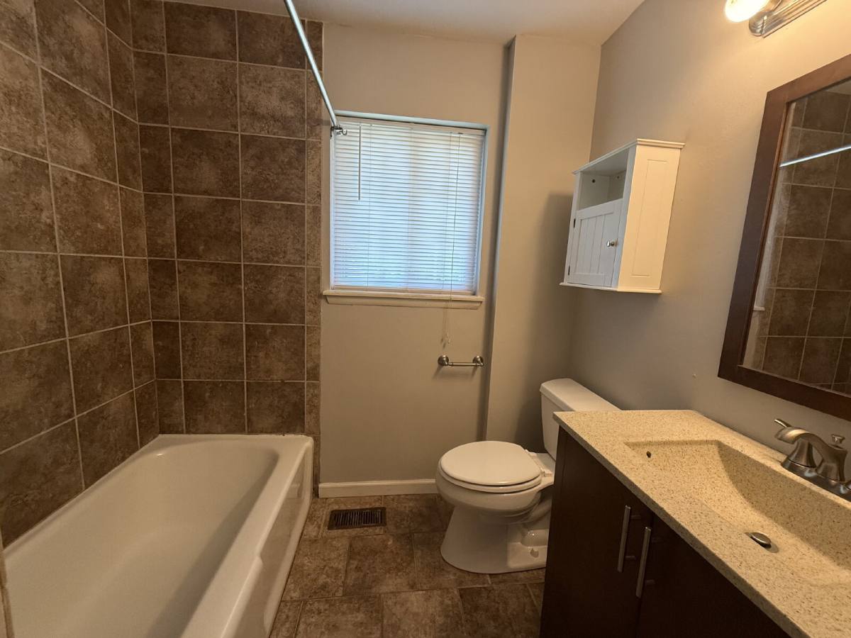 House for rent at 4805 Bermuda Circle, Sand Springs, OK 74063