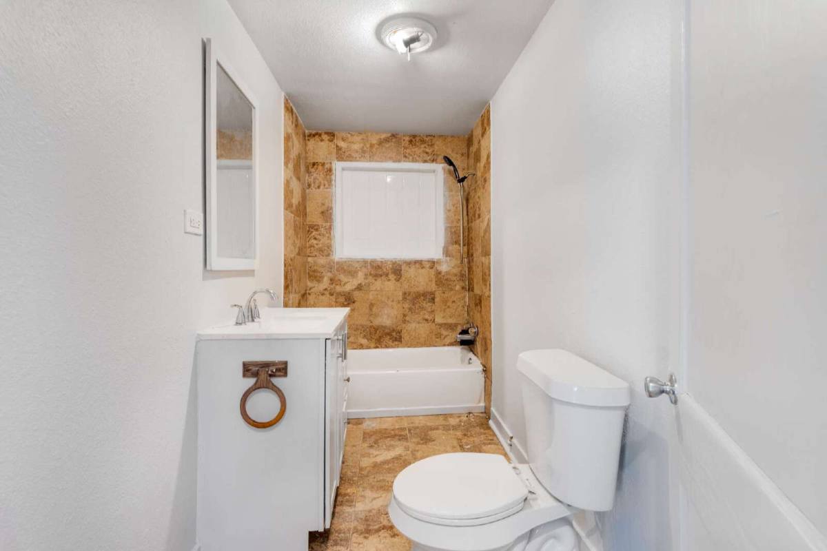 House for rent at 917 W Crawford St, Denison, TX 75020