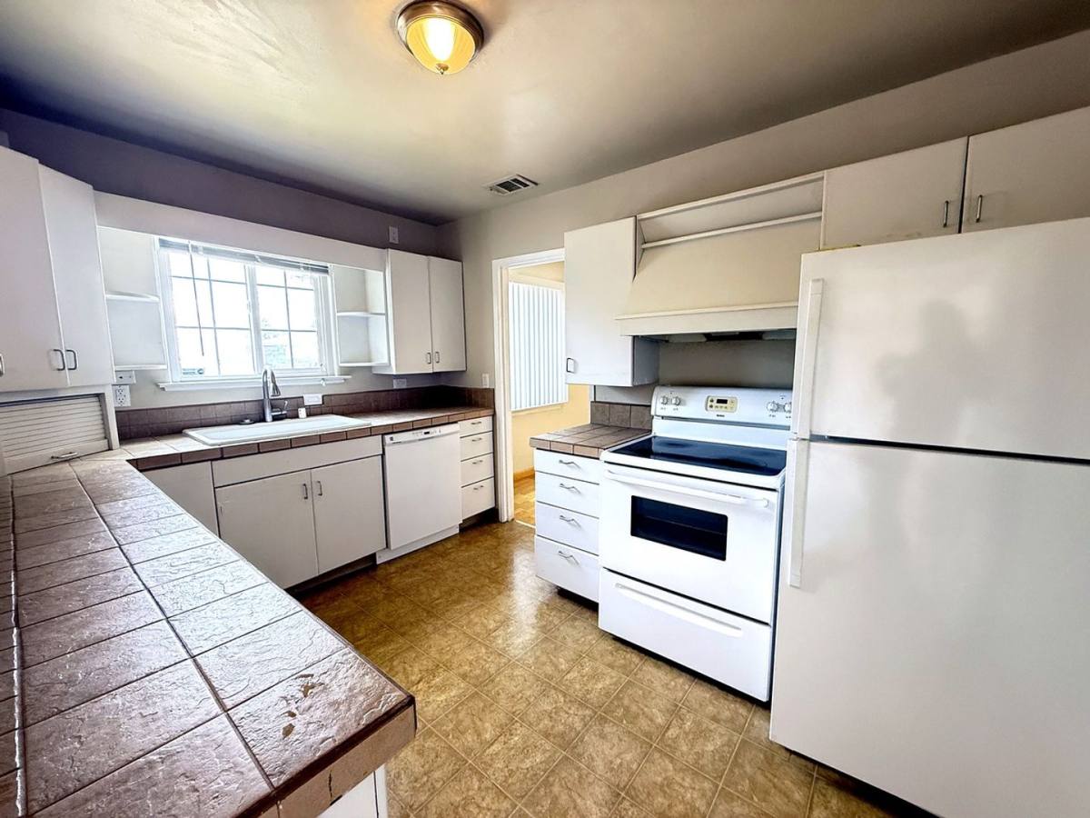 House for rent at 2314 Upland Dr, Concord, CA 94520