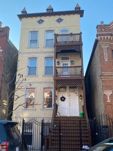 Apartment for rent at 1346 N Bosworth Ave #2, Chicago, IL 60642
