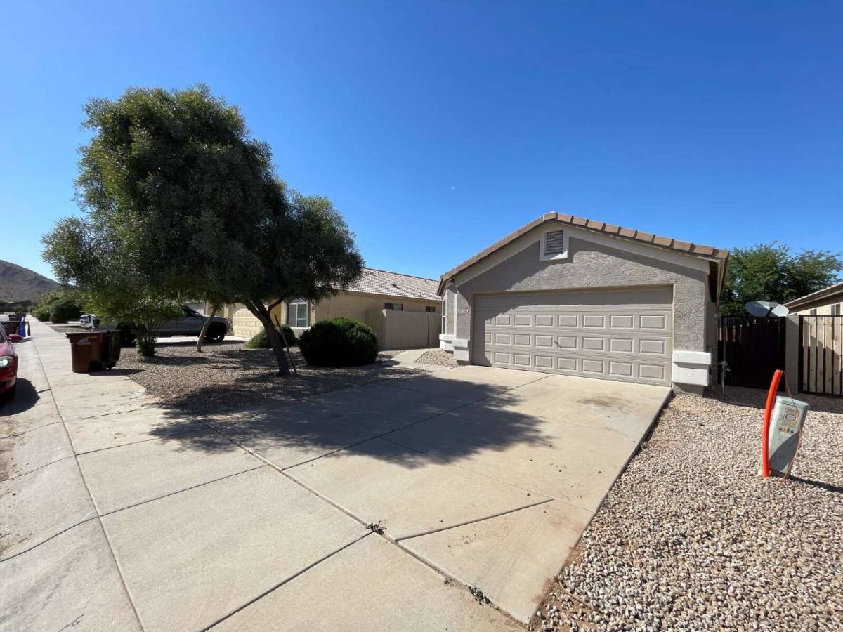 House for rent at 3766 W Santa Cruz Ave, Queen Creek, AZ 85142