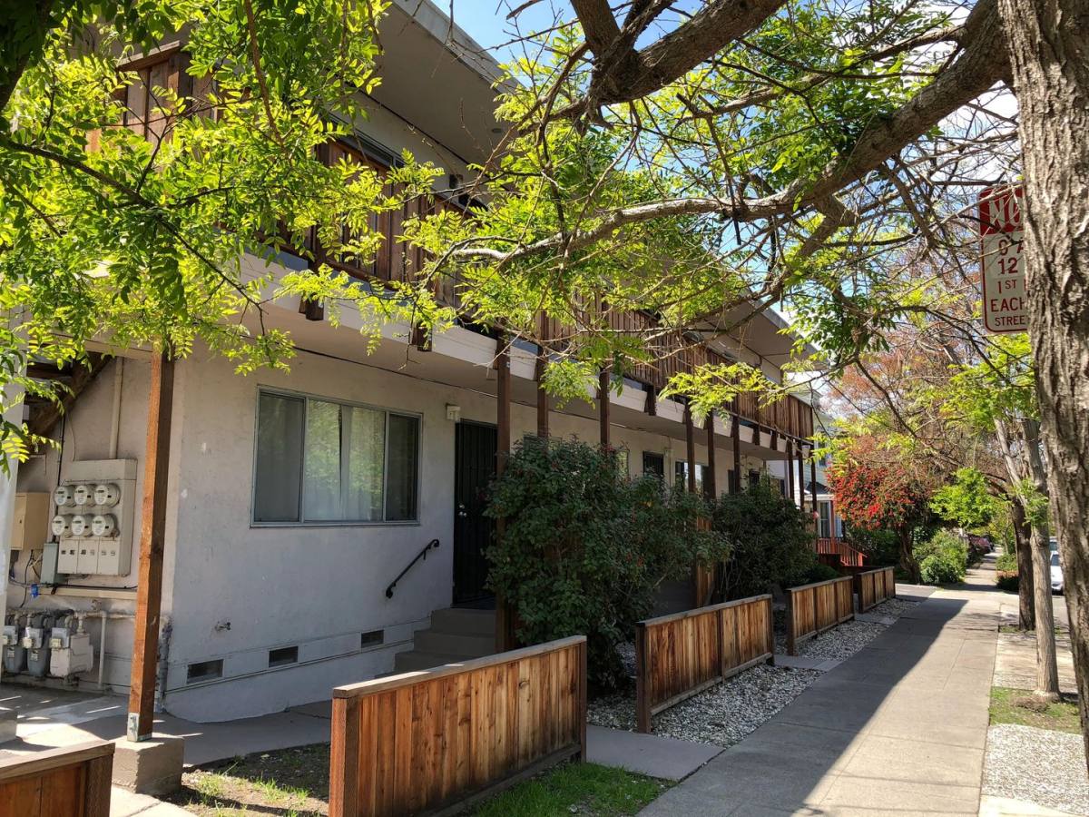 Apartment for rent at 1642 Harmon St, Berkeley, CA 94703