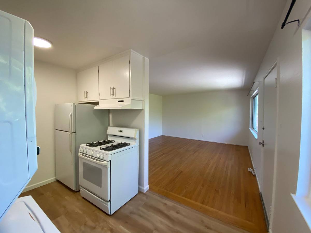 Apartment for rent at 1642 Harmon St, Berkeley, CA 94703