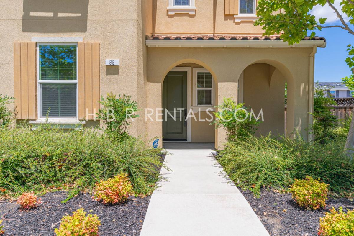 House for rent at 99 E Ramsey, Tracy, CA 95391