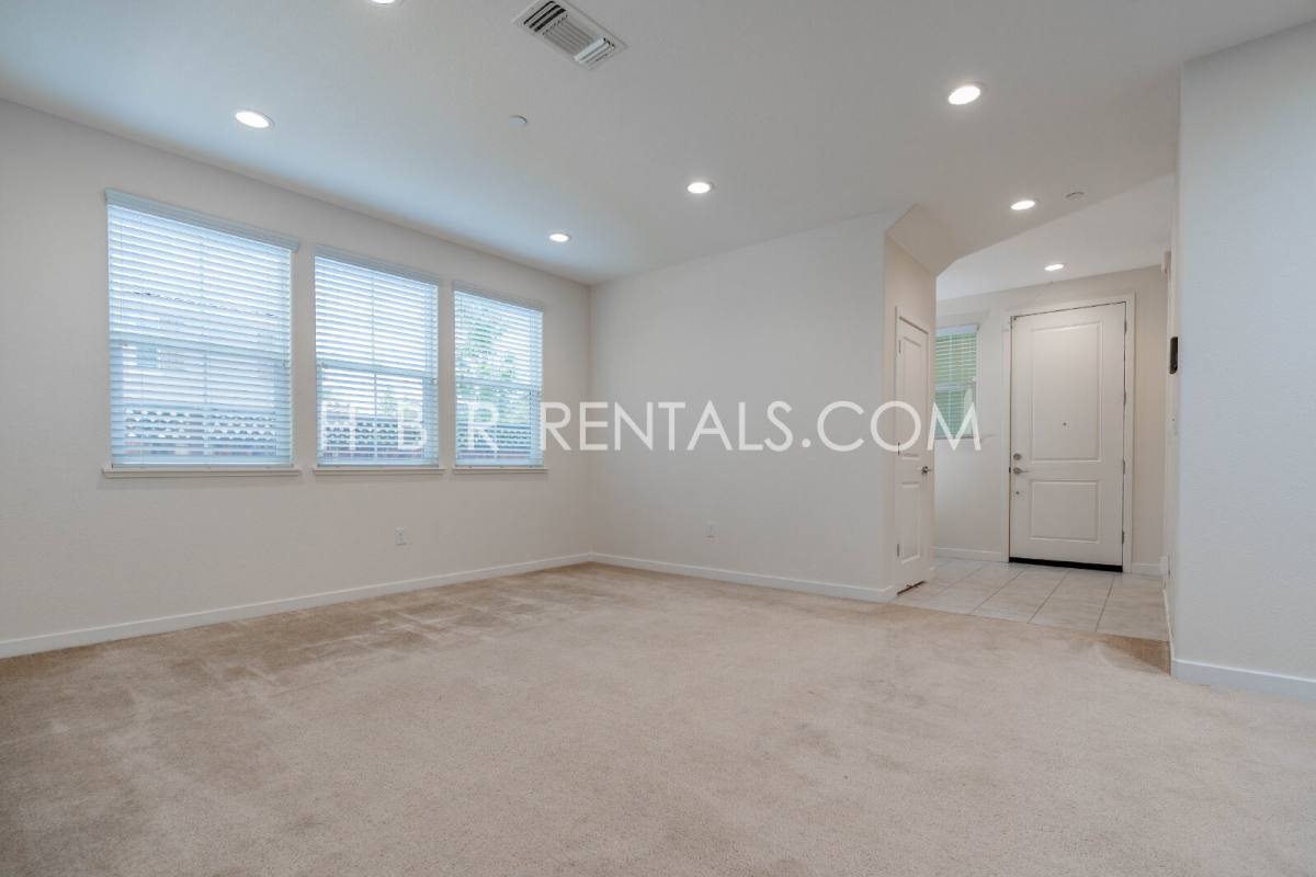 House for rent at 99 E Ramsey, Tracy, CA 95391
