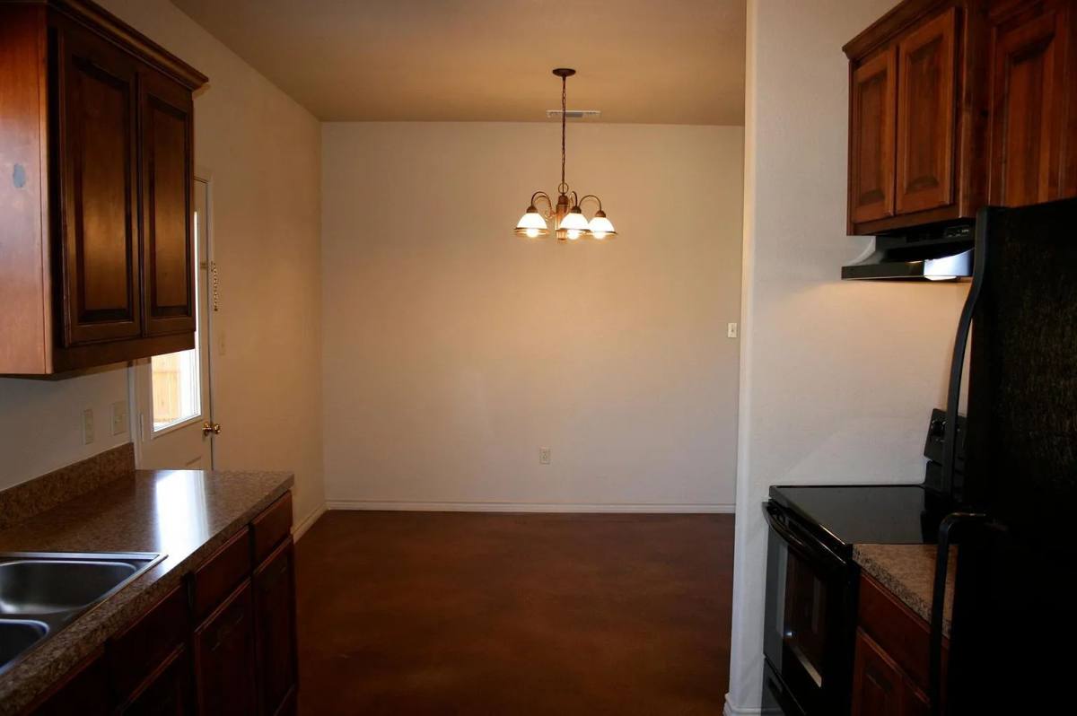 Townhouse for rent at 3705 Mandy Dr #2, Granbury, TX 76048