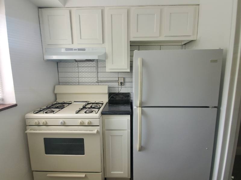 Apartment for rent at 1 Glen Elm Dr #1, Pittsburgh, PA 15236
