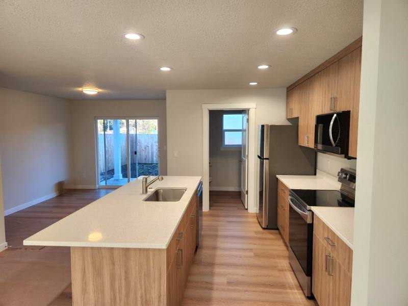 Apartment for rent at 4099 Brooks Ave NE #CENTER, Salem, OR 97301
