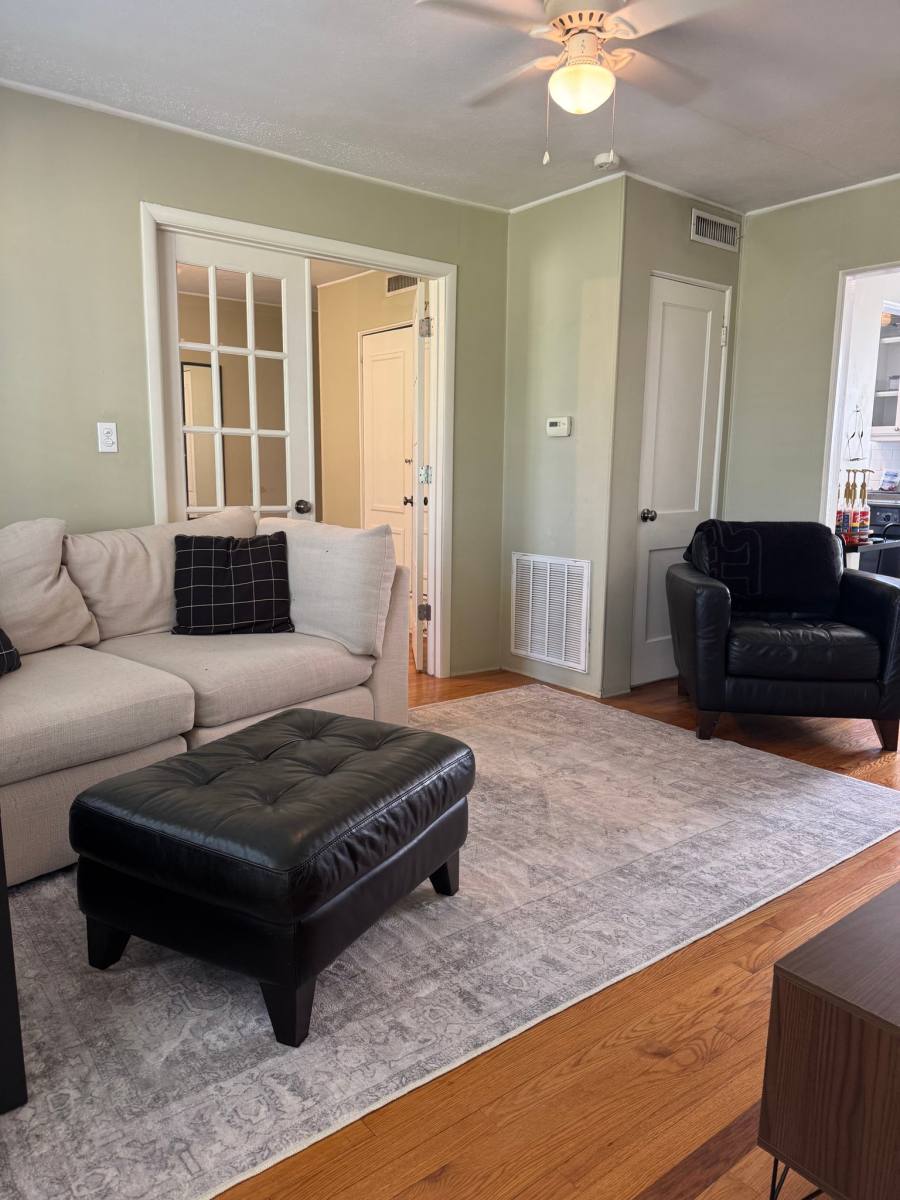 Apartment for rent at 529 N Whitham Ave, Fayetteville, AR 72701