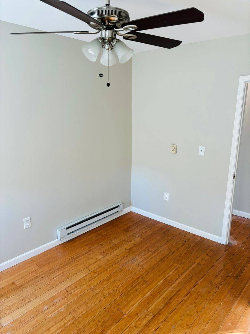 Apartment for rent at 207 E Preston St, Baltimore, MD 21202