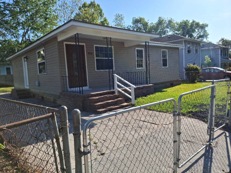 850 Burger St, Charleston, SC 29407 - House for Rent