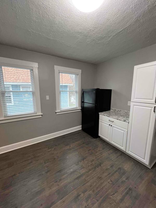 Apartment for rent at 9 Dewey Ave #2, Utica, NY 13501