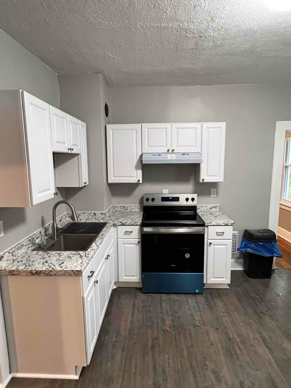 Apartment for rent at 9 Dewey Ave #2, Utica, NY 13501