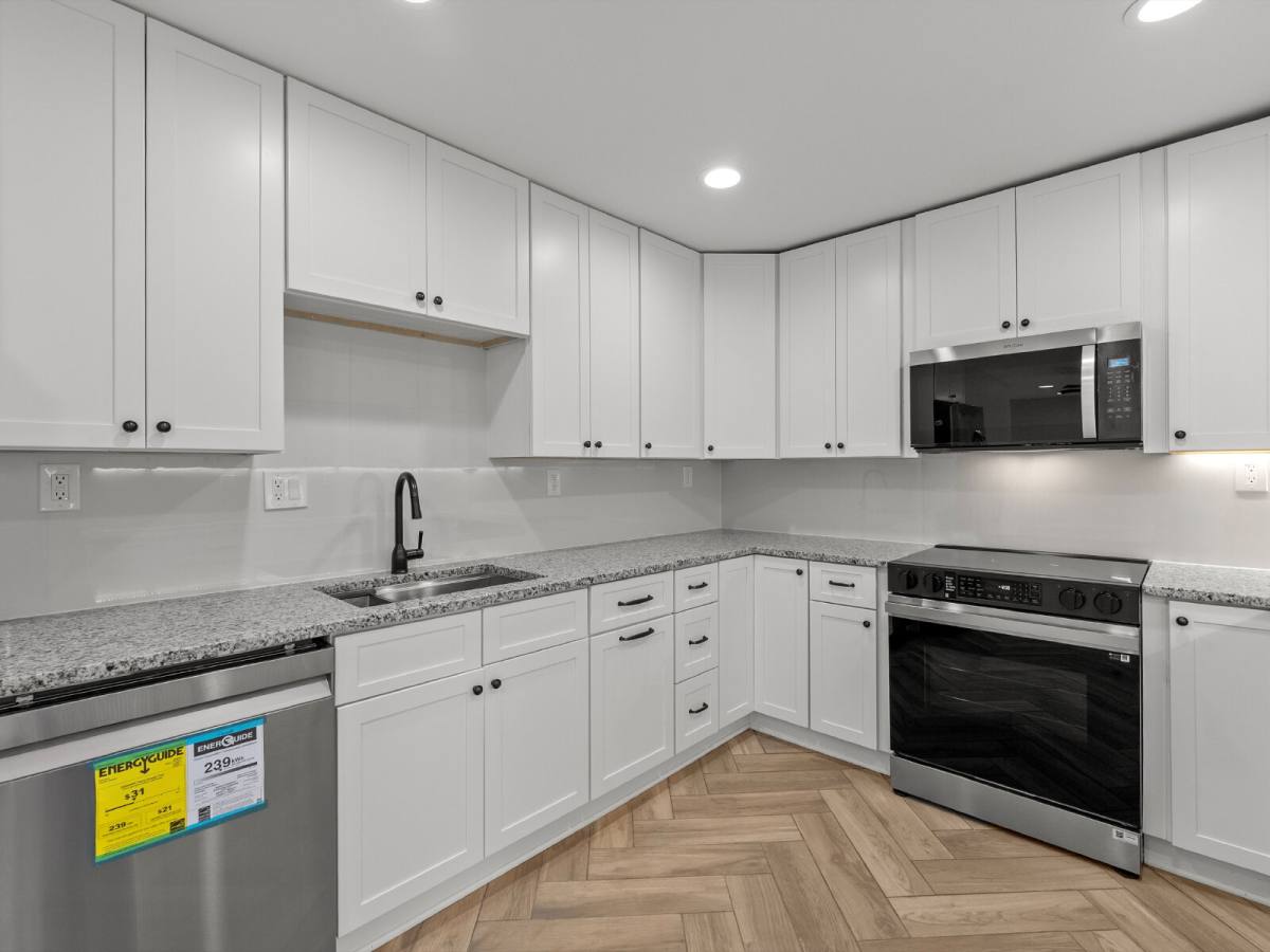 House for rent at 2852 Cedarest Rd, Fairfax, VA 22031
