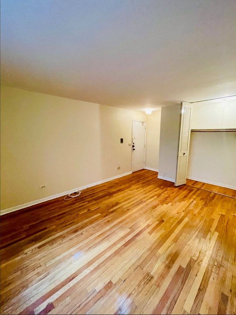 Apartment for rent at 535 Briar #506, Chicago, IL 60657