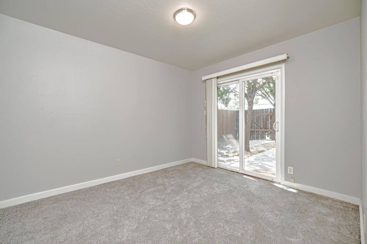 Apartment for rent at 543 545 547 I St, Davis, CA 95616