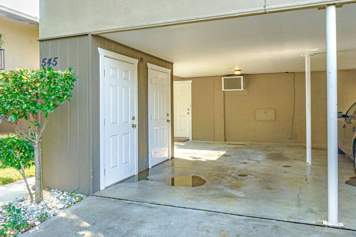 Apartment for rent at 543 545 547 I St, Davis, CA 95616