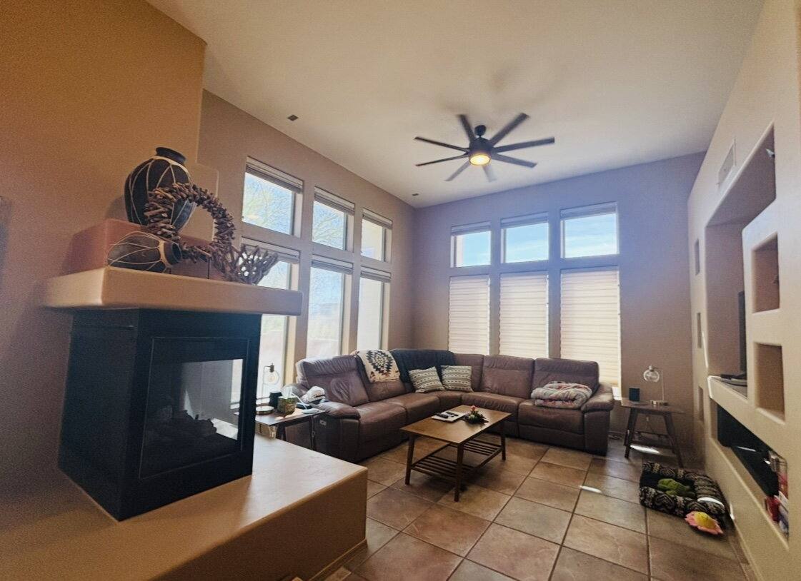 House for rent at 1674 W Placita Del Zocalo, Sahuarita, AZ 85629
