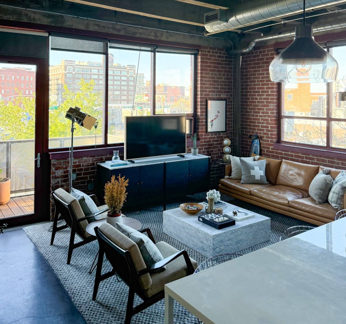 Condo for rent at 1819 Baltimore Ave, Kansas City, MO 64108