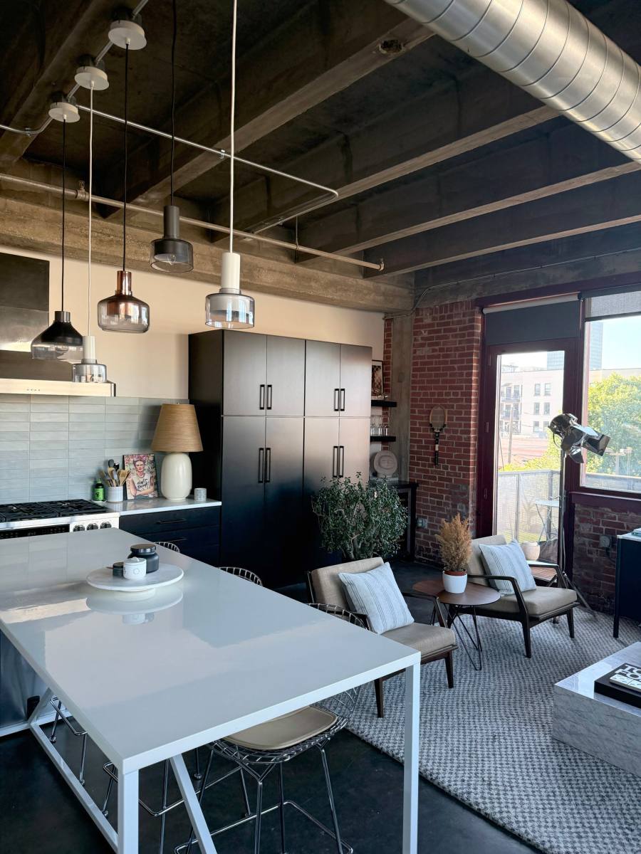 Condo for rent at 1819 Baltimore Ave, Kansas City, MO 64108