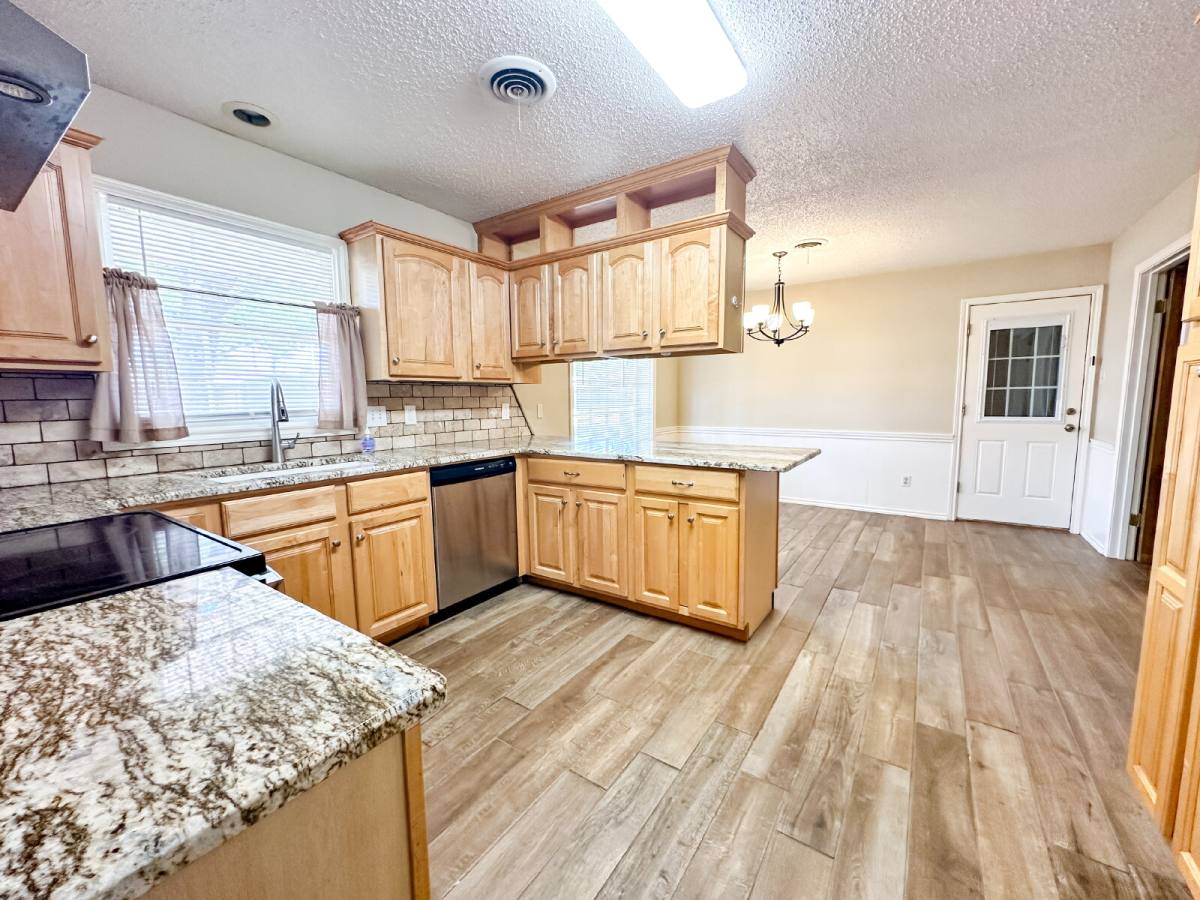 House for rent at 5406 30th St, Lubbock, TX 79407