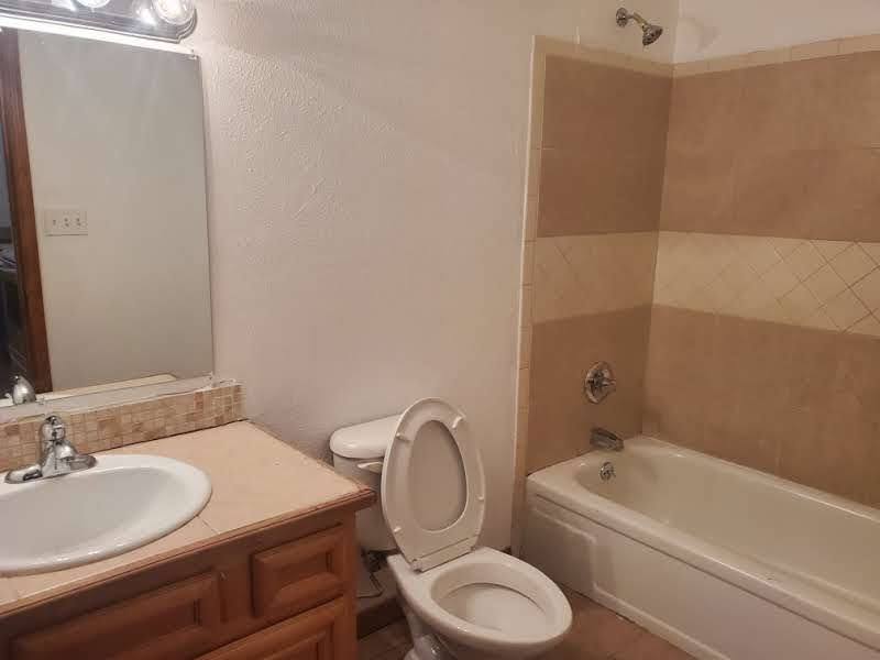 Apartment for rent at 8002 Trapier Ave #1A, New Orleans, LA 70127