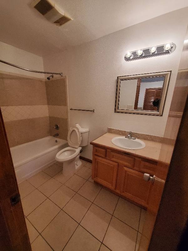 Apartment for rent at 8002 Trapier Ave #1A, New Orleans, LA 70127