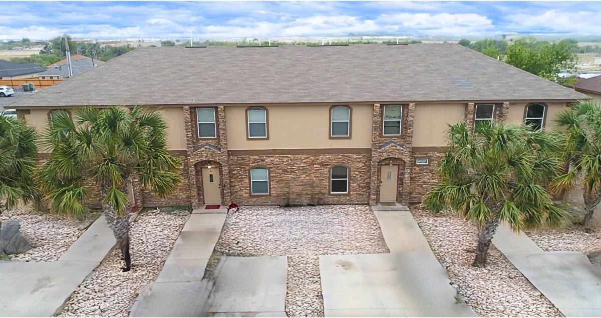 Apartment for rent at 112 Ramon Cardenas Dr #4, Del Rio, TX 78840