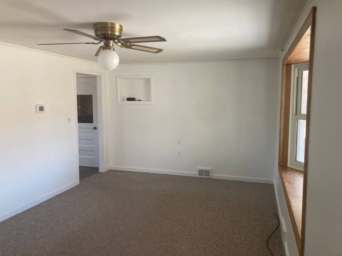 House for rent at 1305 NW 2nd St, Abilene, KS 67410