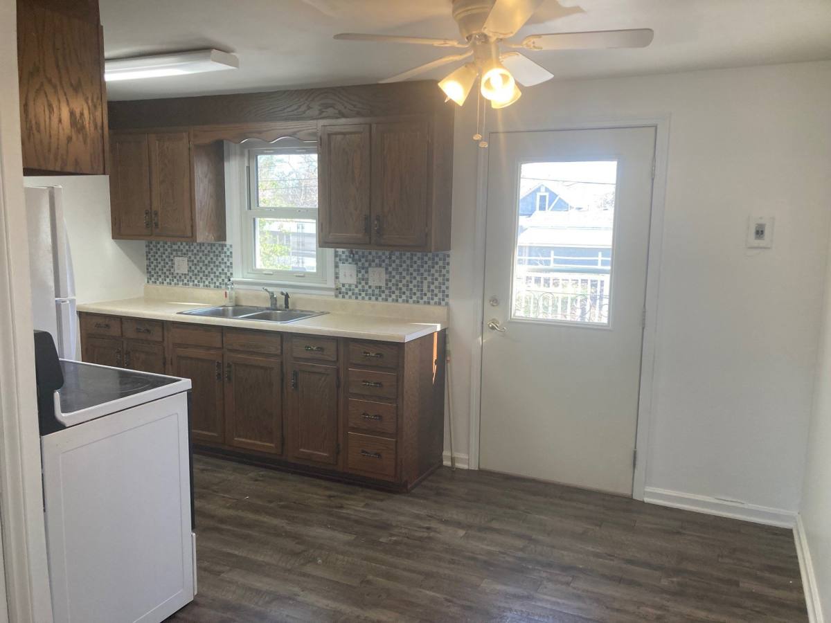 House for rent at 1305 NW 2nd St, Abilene, KS 67410