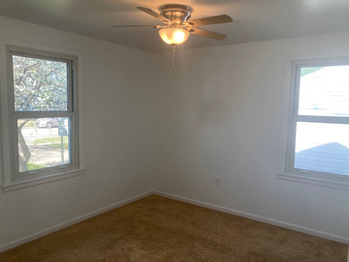 House for rent at 1305 NW 2nd St, Abilene, KS 67410