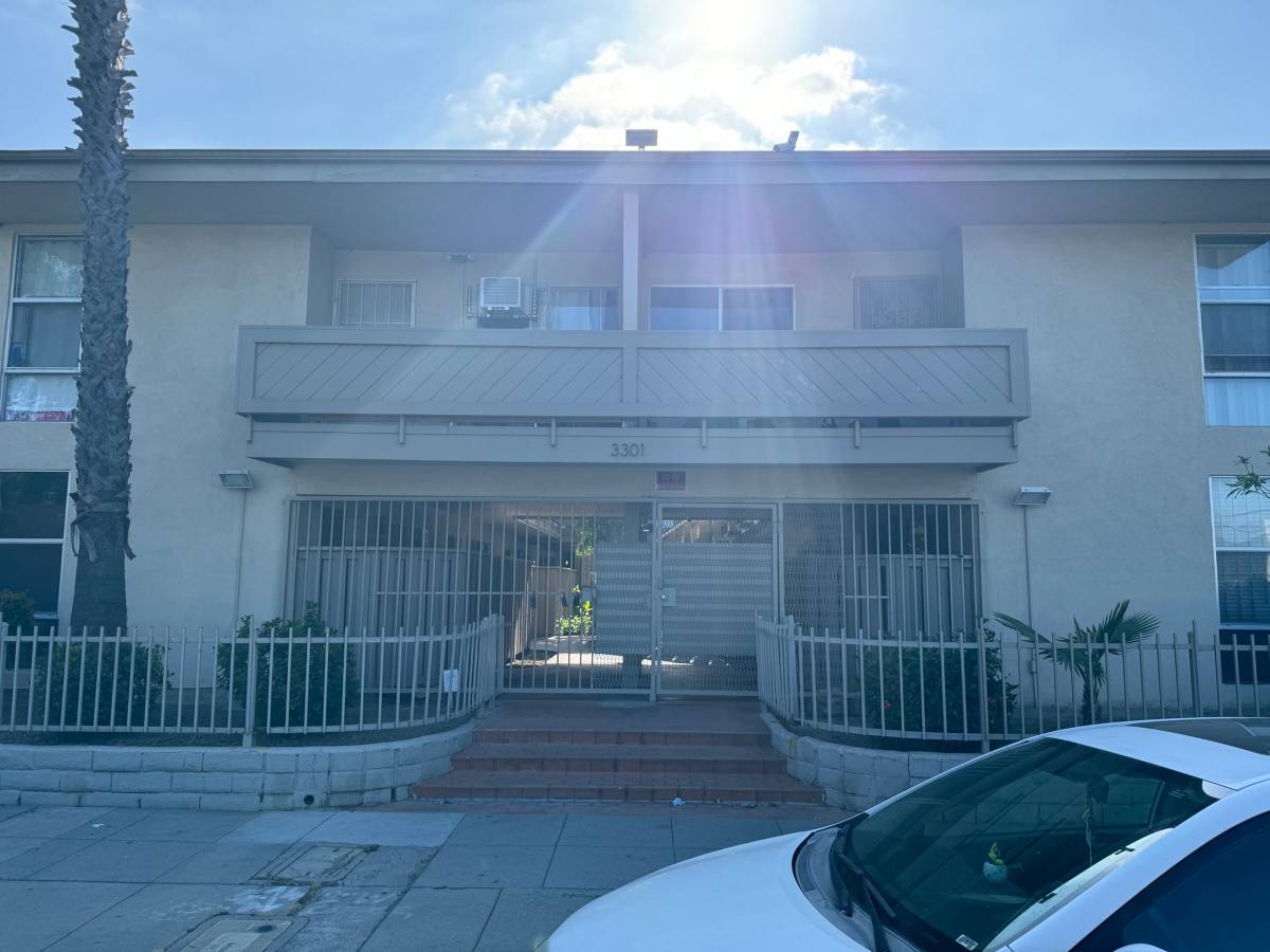 Apartment for rent at 3301 Santa Fe Ave #129, Long Beach, CA 90810