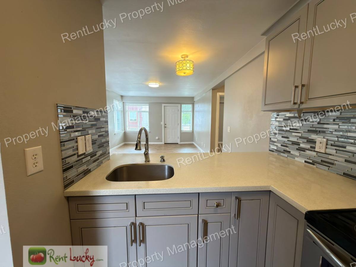 Apartment for rent at 3315 Claremont Ave S, Seattle, WA 98144