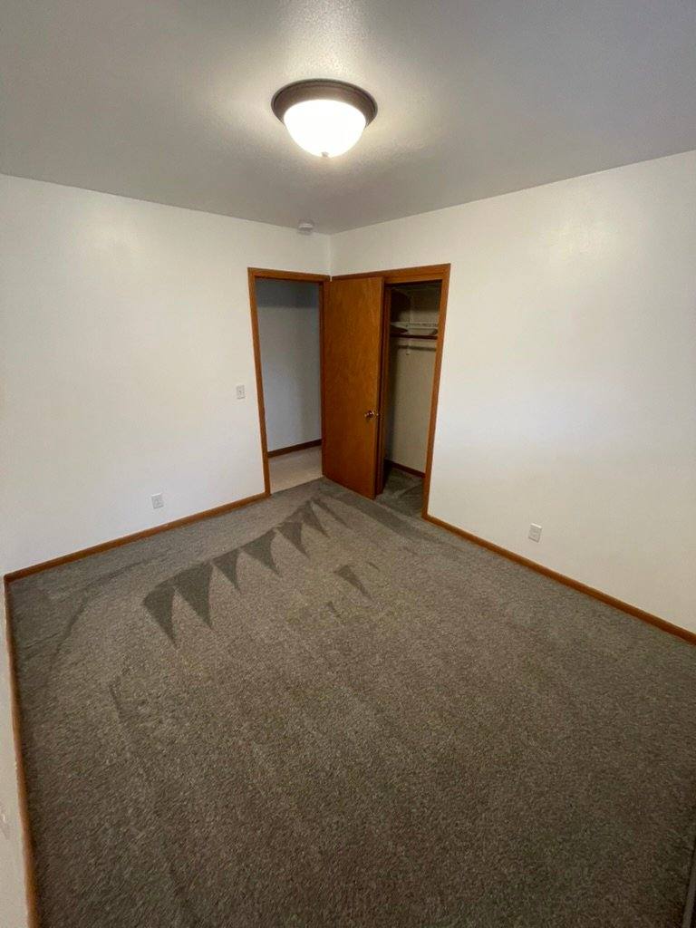 House for rent at 2933 Leslie Lane #2935, Eau Claire, WI 54703