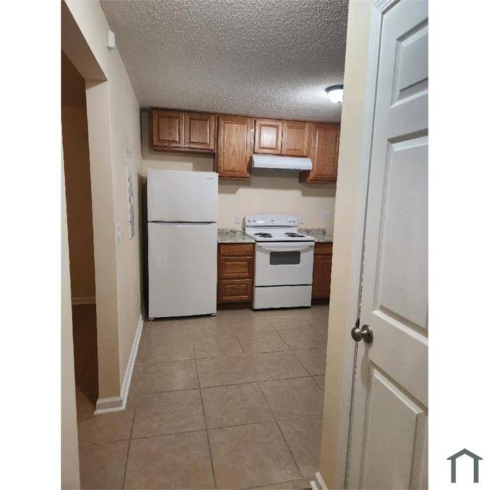 Apartment for rent at 847 Northern St #C, Macon, GA 31217