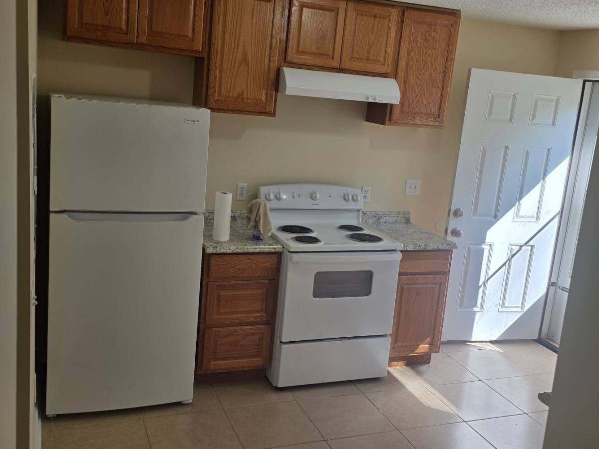 Apartment for rent at 847 Northern St #C, Macon, GA 31217