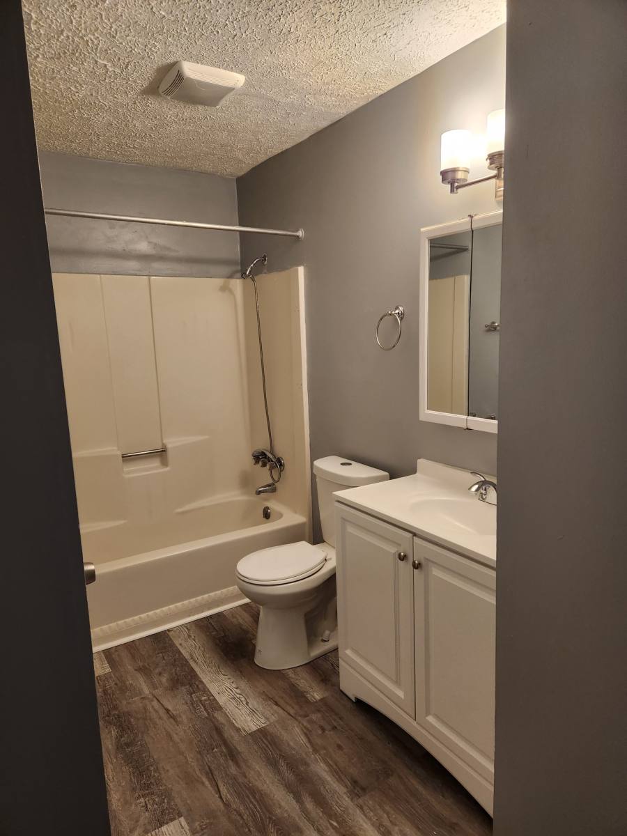 Apartment for rent at 7426 W Blvd #3, Youngstown, OH 44512