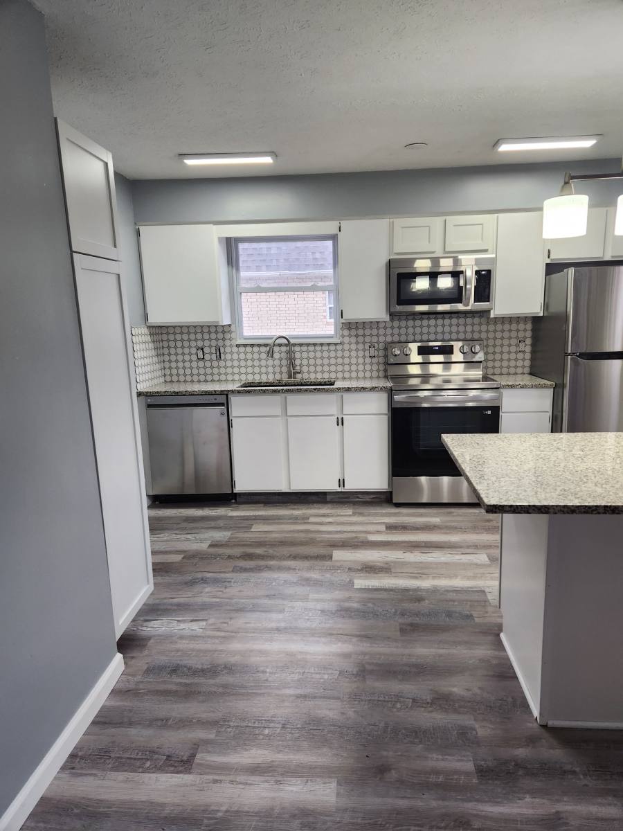 Apartment for rent at 7426 W Blvd #3, Youngstown, OH 44512