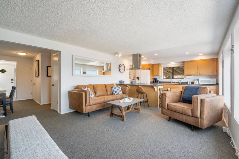 House for rent at 13501 Hidden Valley Rd NW, Gig Harbor, WA 98332