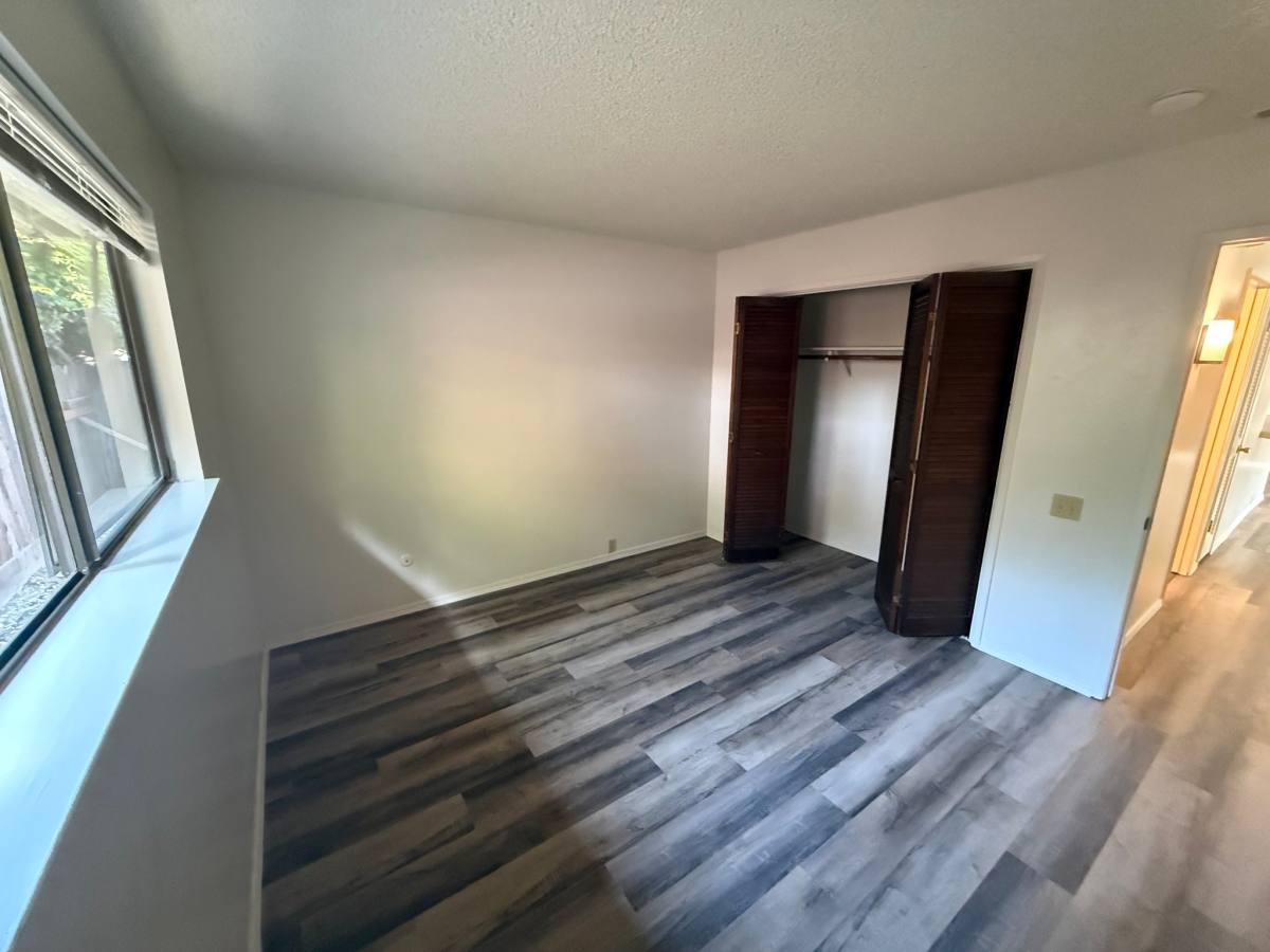 Apartment for rent at 940 W E Ave #4, Chico, CA 95926