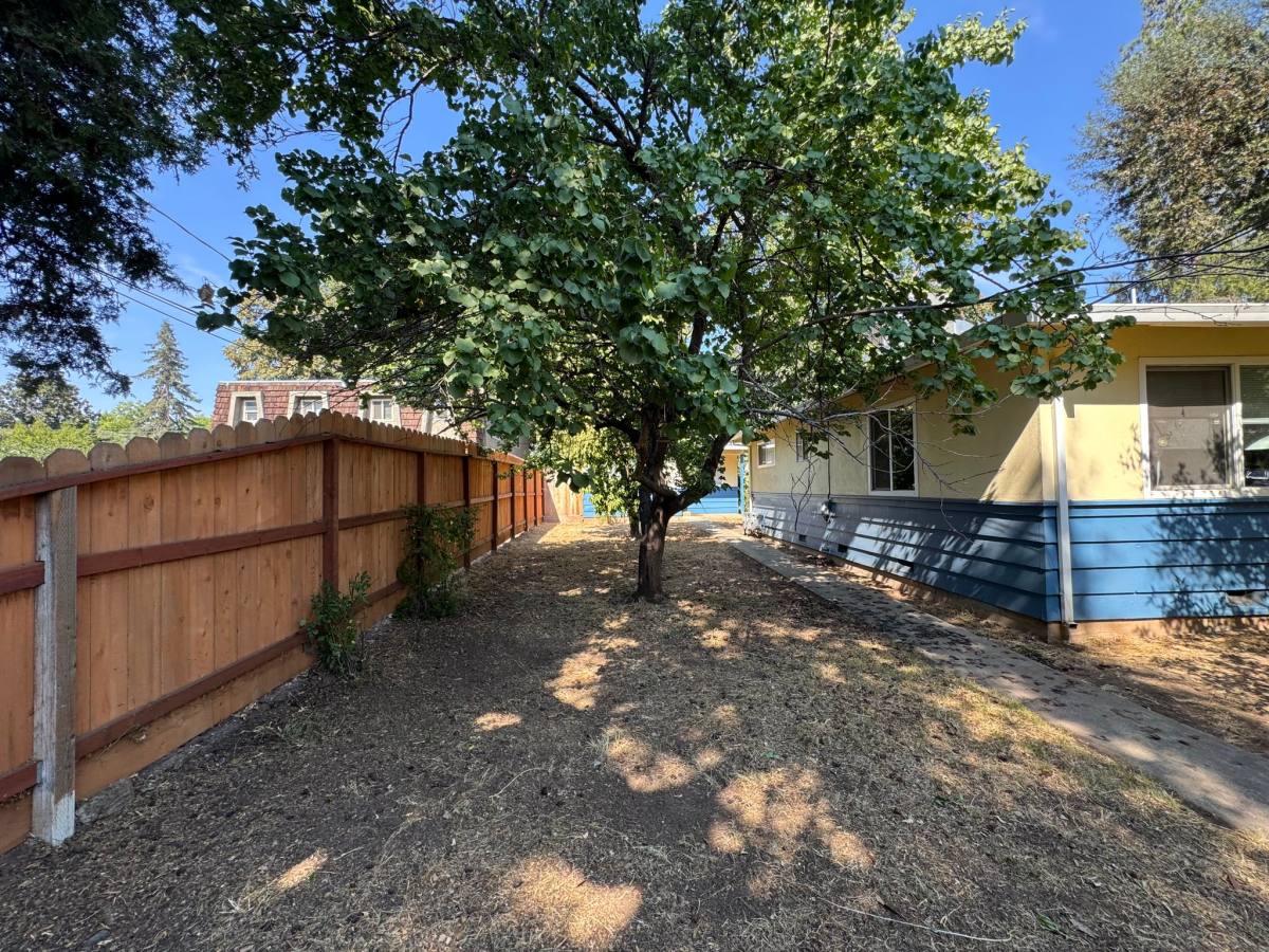 Apartment for rent at 1317 Locust St #B, Chico, CA 95928