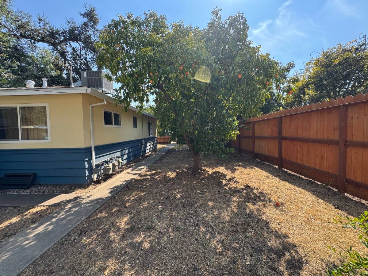 Apartment for rent at 1317 Locust St #B, Chico, CA 95928