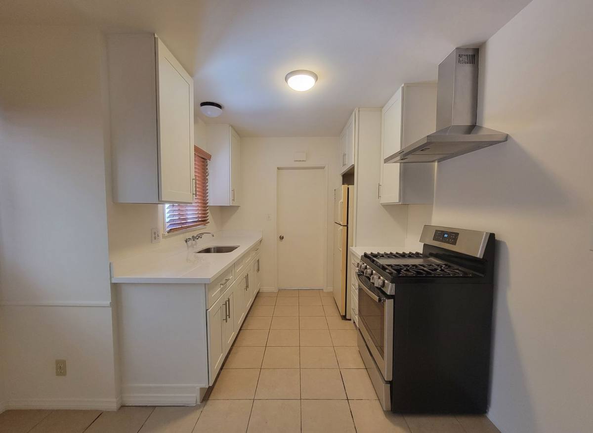 House for rent at 7118 Irondale Ave, Winnetka, CA 91306