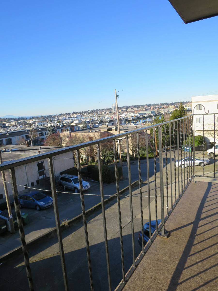 Apartment for rent at 3655 13th Ave W #8, Seattle, WA 98119