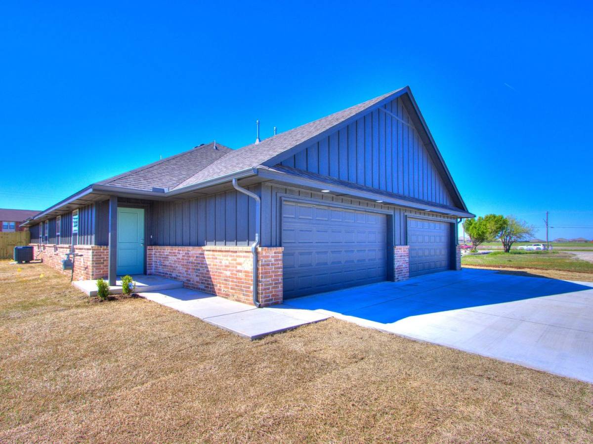 House for rent at 1541 Pavy Parkway, El Reno, OK 73036