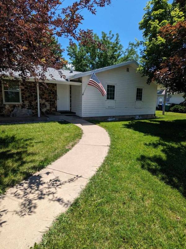 House for rent at 1760 N 400 E, Logan, UT 84341